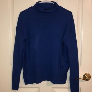 Tahari sweater